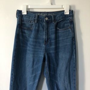 MOM JEANS - American Eagle
